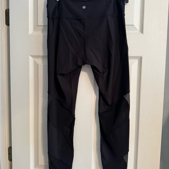 Lululemon Black High-Waisted Mesh Leggings 10, 28” - Picture 3 of 6